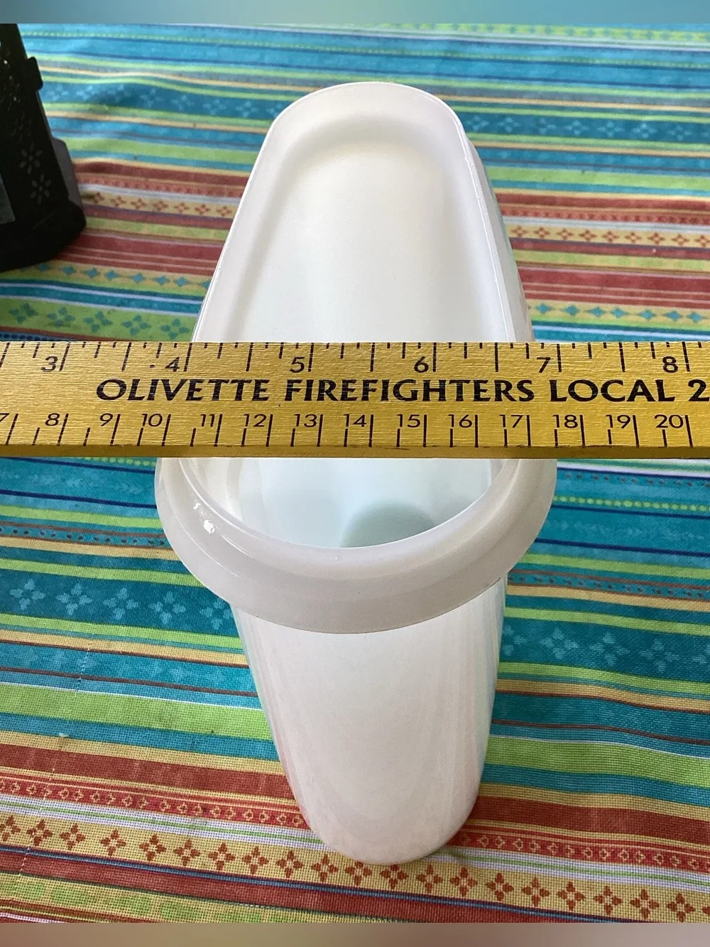 Tupperware Vintage Beverage Buddy Pitcher - 1 quart size